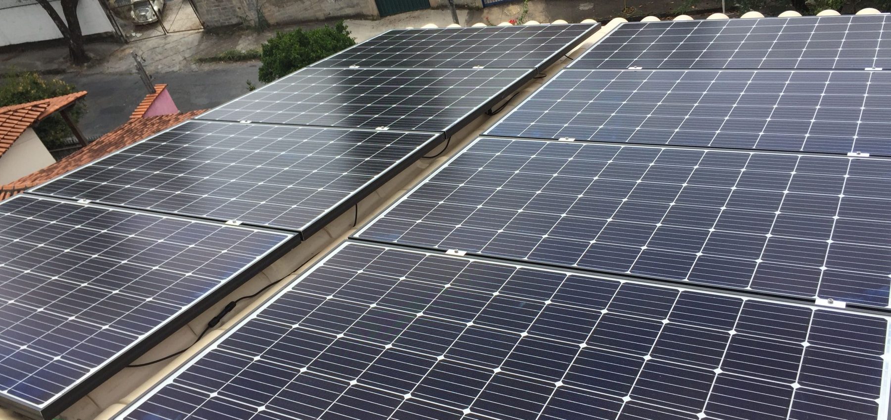 Devo investir em energia solar fotovoltaica?